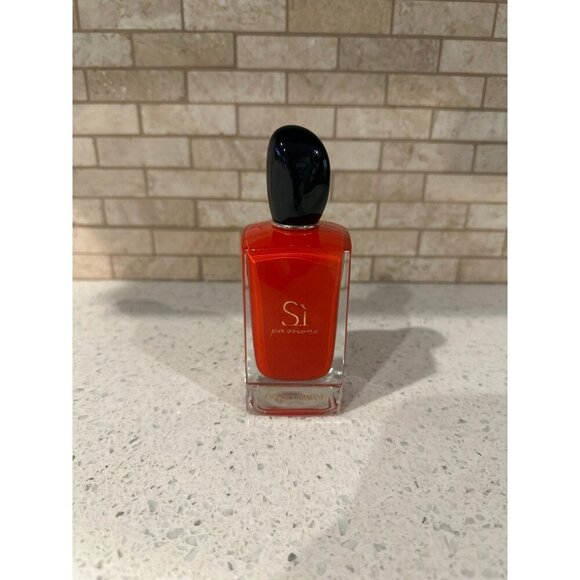 Sì Passione Eau de Parfum Armani - Picture 1 of 2